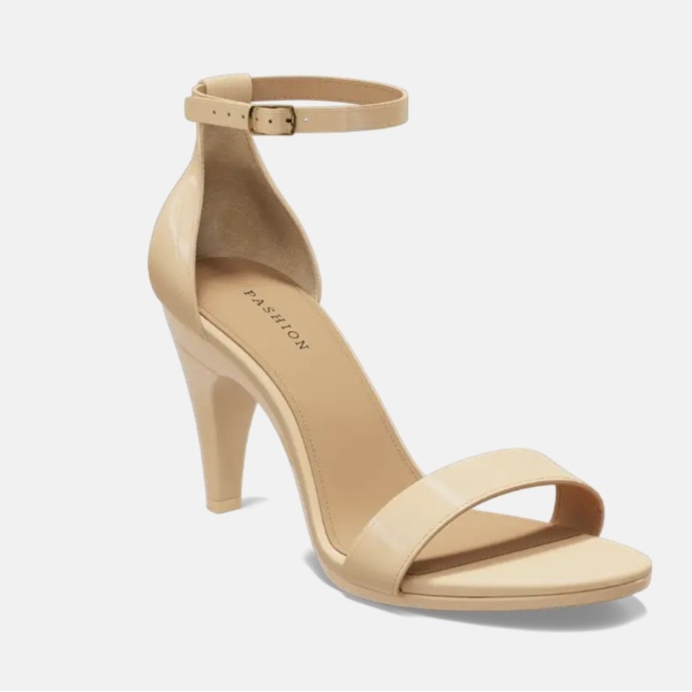 CONVERTIBLE HEEL - Pashion 1.0 Pashionista 4” Stiletto Heel in Champagne Patent